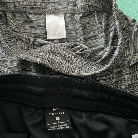 Bundle of 4 kids shorts and joggers - Picture 3 of 4